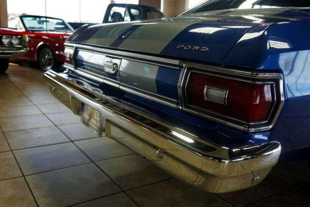 Ford Torino 1975 image number 17