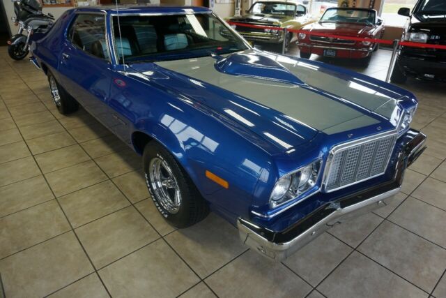 Ford Torino 1975 image number 34