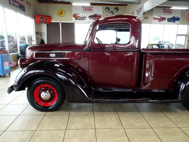 Ford 3/4 Ton Trucks 1941 image number 19