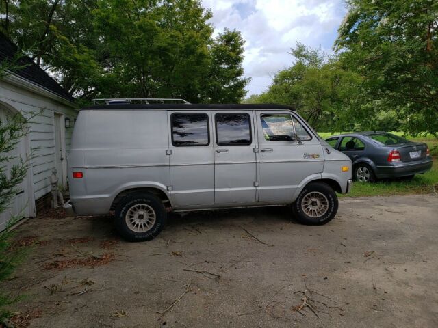 Dodge Street Van 1978 image number 35