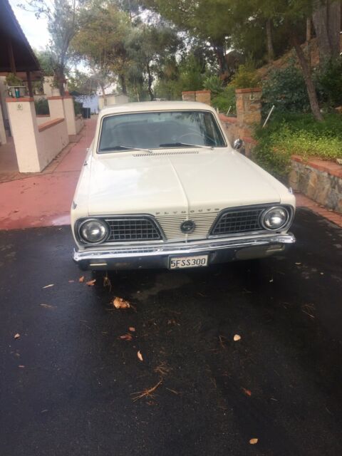 Plymouth Barracuda 1966 image number 0