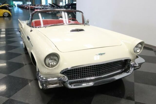 Ford Thunderbird 1957 image number 42