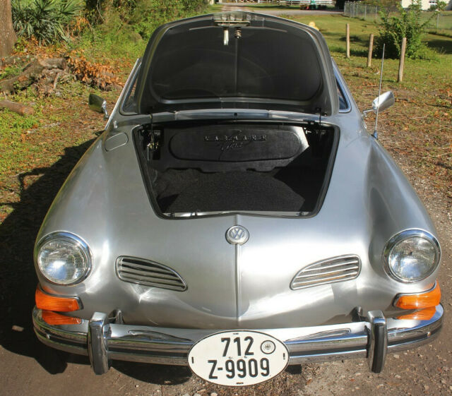 Volkswagen Karmann Ghia 1972 image number 16