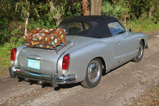 Volkswagen Karmann Ghia 1972 image number 26