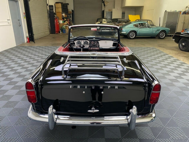 Triumph TR4 1963 image number 10