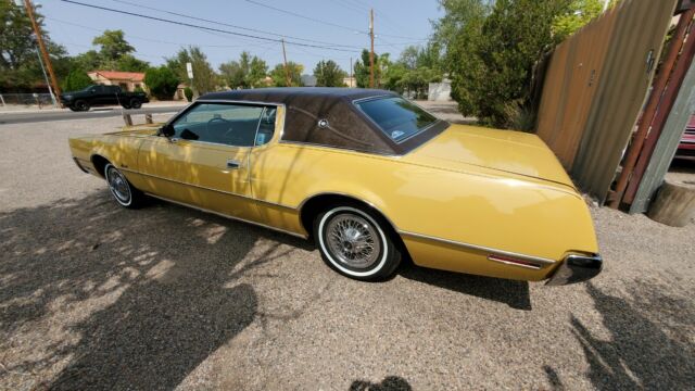 Ford Thunderbird 1972 image number 13