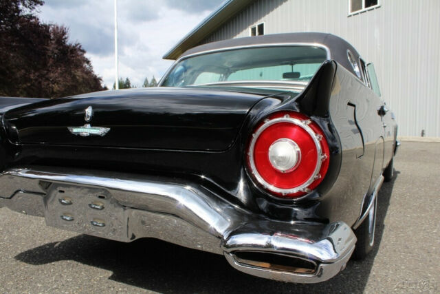 Ford Thunderbird 1957 image number 8