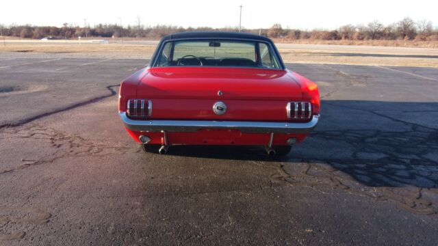 Ford Mustang 1964 image number 28