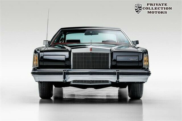 Lincoln Continental 1979 image number 2