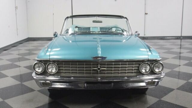 Ford Galaxie 1962 image number 43