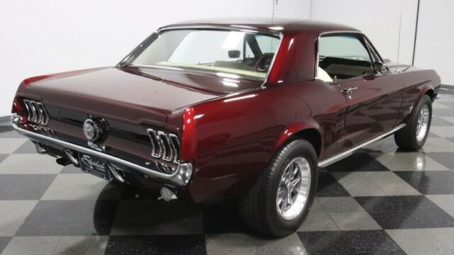 Ford Mustang 1967 image number 13