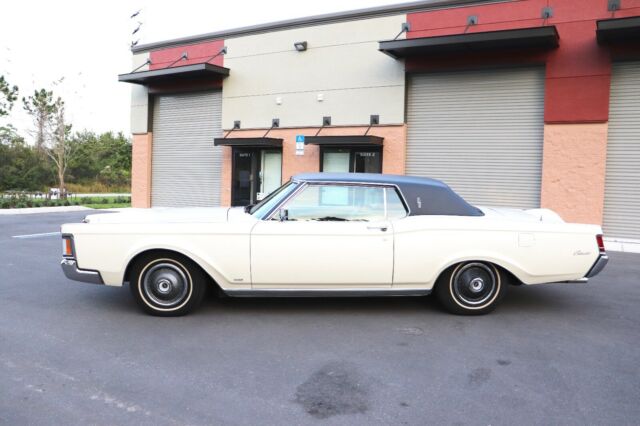 Lincoln Continental 1970 image number 1