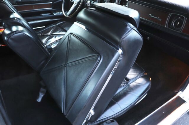 Lincoln Continental 1970 image number 18