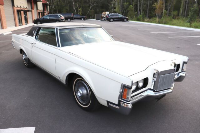 Lincoln Continental 1970 image number 29