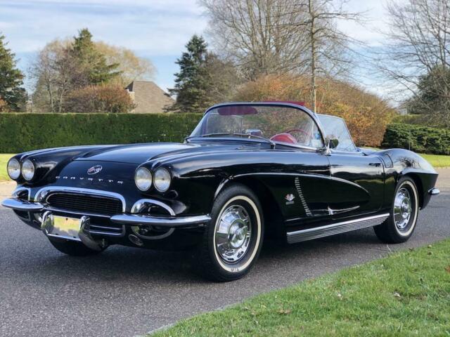 Chevrolet Corvette 1962 image number 34