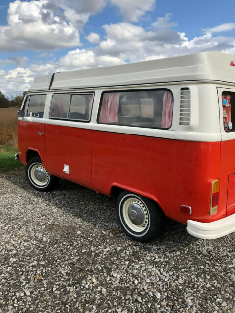 Volkswagen Vanagon 1974 image number 21