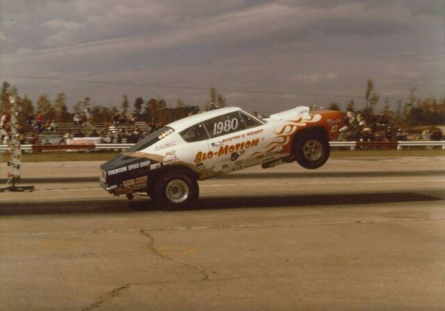 Plymouth Barracuda 1968 image number 0