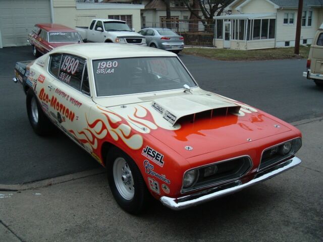 Plymouth Barracuda 1968 image number 13