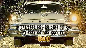 Ford Country Squire Woody Wagon w/ Police Interceptor 1958 image number 1