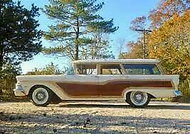 Ford Country Squire Woody Wagon w/ Police Interceptor 1958 image number 26