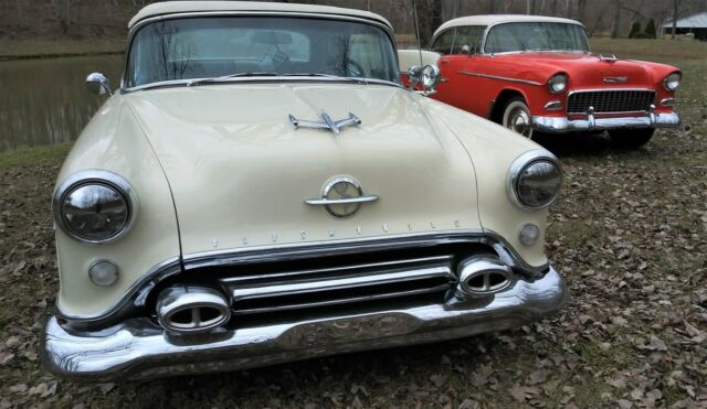 Oldsmobile Ninety-Eight 1954 image number 21