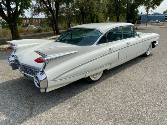 Cadillac Fleetwood 1959 image number 2