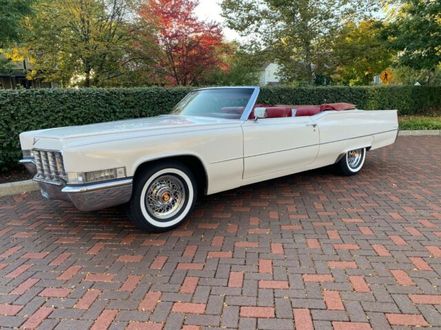 Cadillac DeVille 1969 image number 14