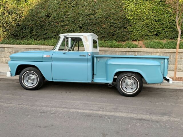 Chevrolet C-10 1965 image number 0