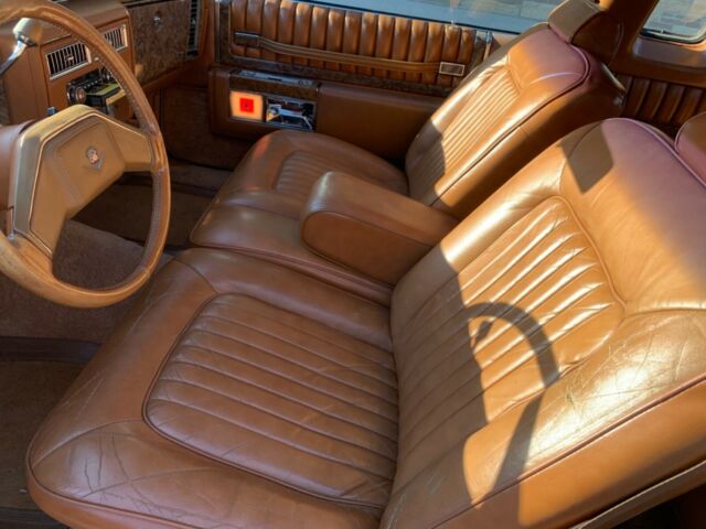 Cadillac DeVille 1979 image number 17