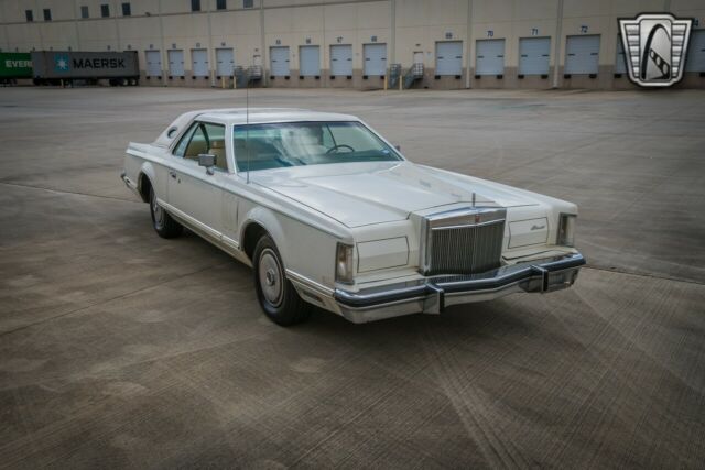 Lincoln Continental 1977 image number 44