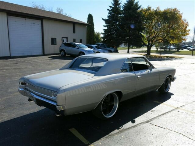 Chevrolet Chevelle 1966 image number 10