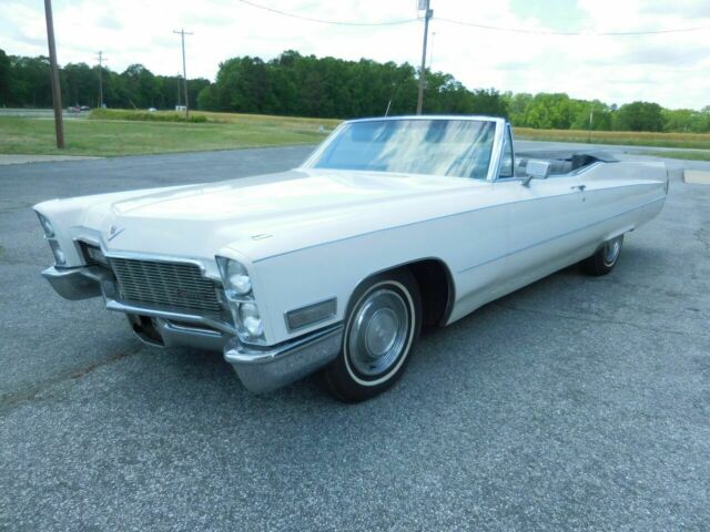 Cadillac DeVille 1968 image number 0