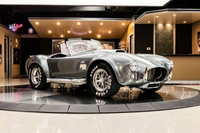 Shelby Cobra 1965 image number 33