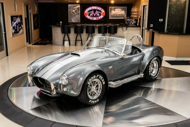 Shelby Cobra 1965 image number 4