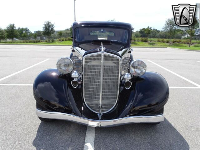 REO Flying Cloud 1934 image number 9