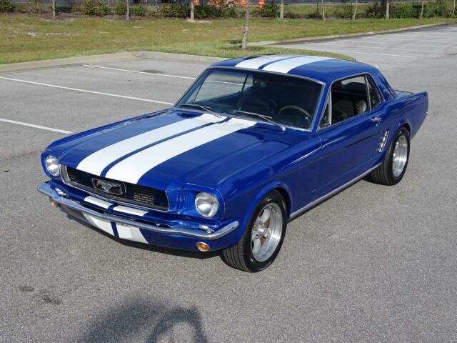 Ford Mustang 1966 image number 13