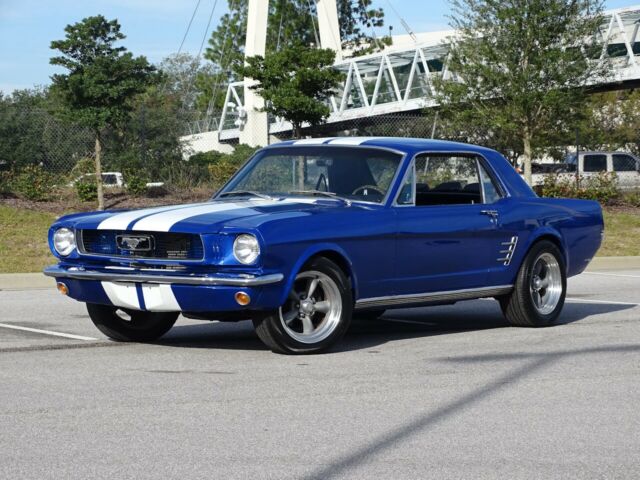 Ford Mustang 1966 image number 27