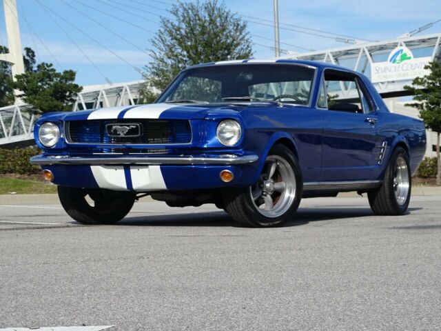 Ford Mustang 1966 image number 30