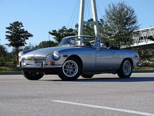 MG MGB 1972 image number 20