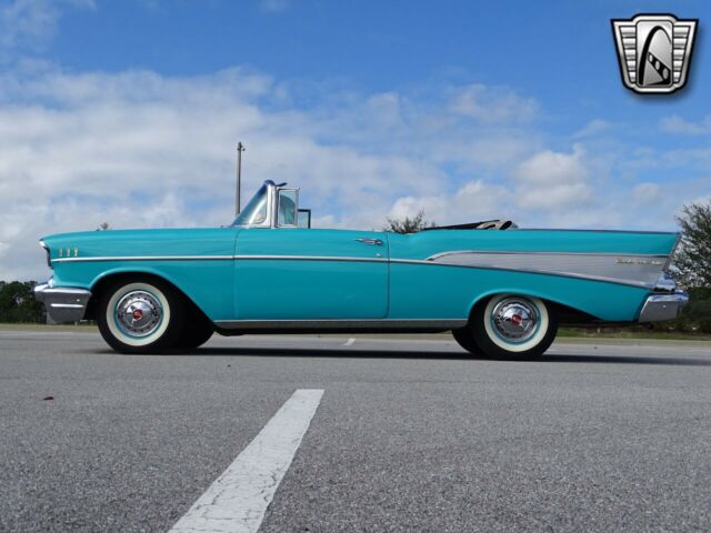 Chevrolet Bel Air/150/210 1957 image number 20