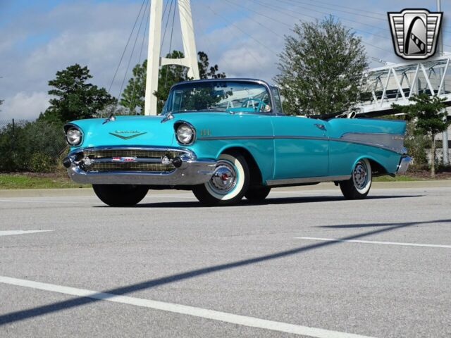 Chevrolet Bel Air/150/210 1957 image number 28