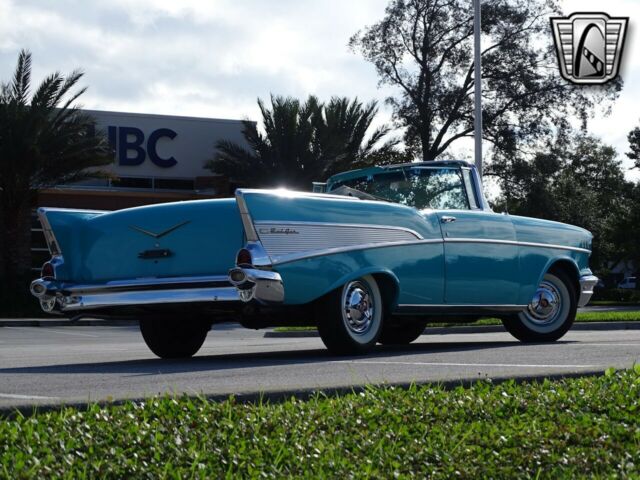 Chevrolet Bel Air/150/210 1957 image number 31