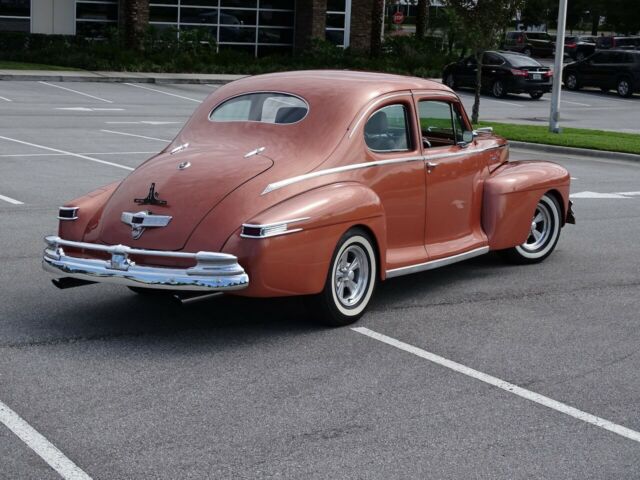 Lincoln Coupe 1947 image number 29