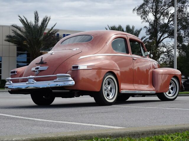 Lincoln Coupe 1947 image number 31