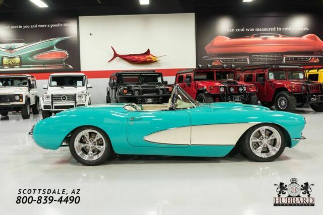 Chevrolet Corvette 1956 image number 20