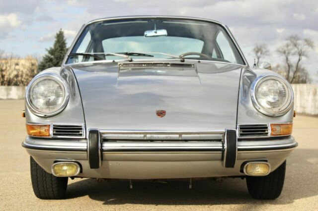 Porsche 911 1967 image number 22