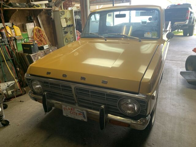 Ford Courier 1974 image number 0