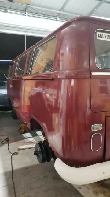 Volkswagen Bus/Vanagon 1968 image number 0