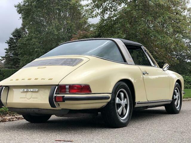 Porsche 911 1971 image number 46