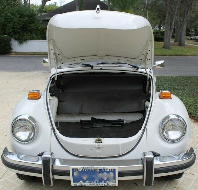 Volkswagen Beetle - Classic 1977 image number 24